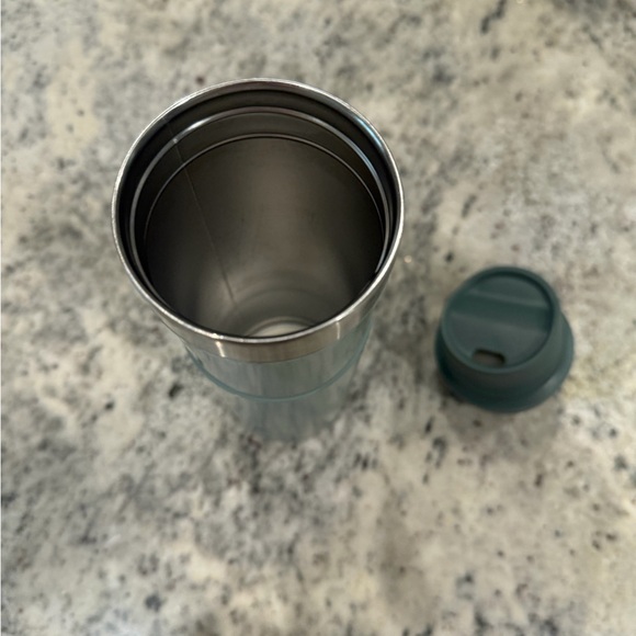 Starbucks X Stanley green tumbler - Picture 10 of 10